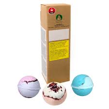 BATH BOMB TRIPLE PACK: Blue Dream Bubba Kush Chocolate Hashberry 3 x 130g Bath Bombs